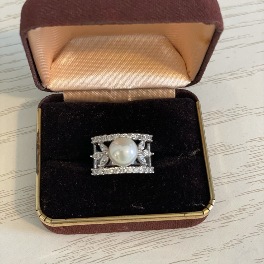 Pearl Sterling Silver Ring
